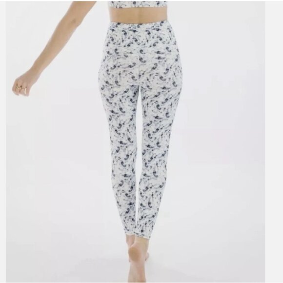 ZYIA Active Storm Brushed Hendrix Pocket Criterion 7/8 Leggings - 4 - Picture 3 of 10